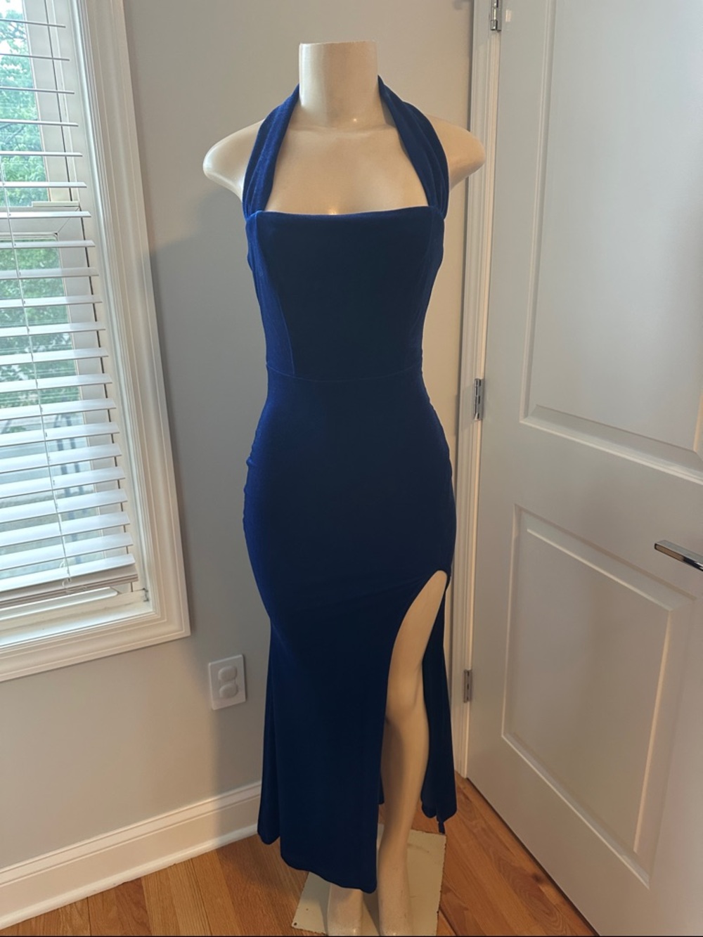 Elegant velvet Navy Halter Maxi Dress with Thigh Slit